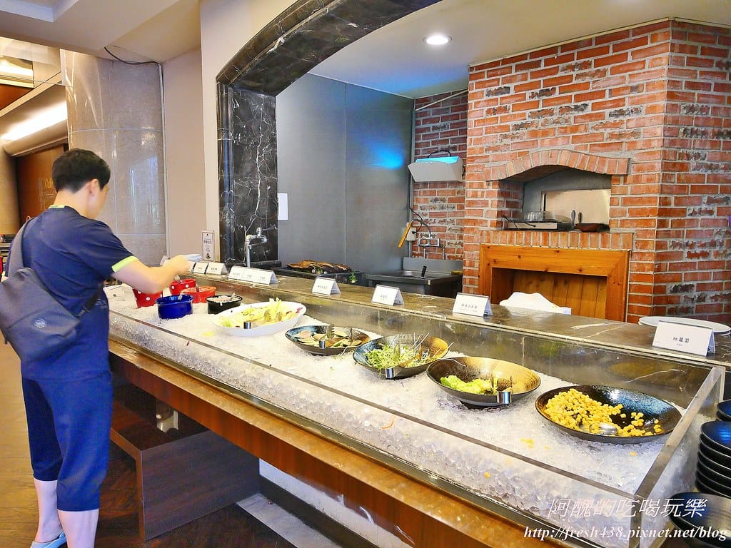 【新北住宿】深坑海灣假日酒店,行政套房超級讚、自助早餐超優質,還有健身房、娛樂廳與商務中心可使用。 - 第99張圖 97-4