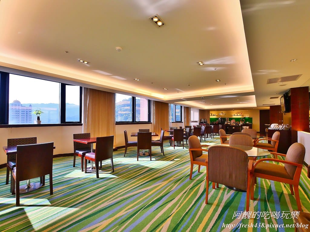 【新北住宿】深坑海灣假日酒店,行政套房超級讚、自助早餐超優質,還有健身房、娛樂廳與商務中心可使用。 - 第112張圖 74