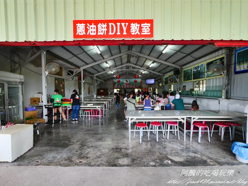 【宜蘭景點】農夫青蔥體驗農場,拔三星蔥、洗蔥、自製蔥油餅、彩繪活動,夏季開放捉泥鰍,還有可愛動物能餵食。 - 第10張圖 P1007238