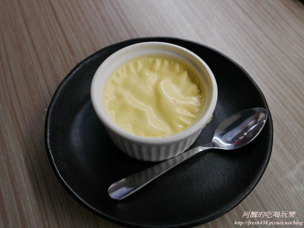 P1590729