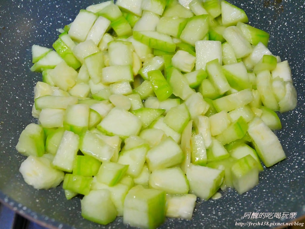絲瓜海鮮燴飯,增強體力好料理,鮮甜美味無法擋,十分鐘快速上桌。 - 第6張圖 P1600058