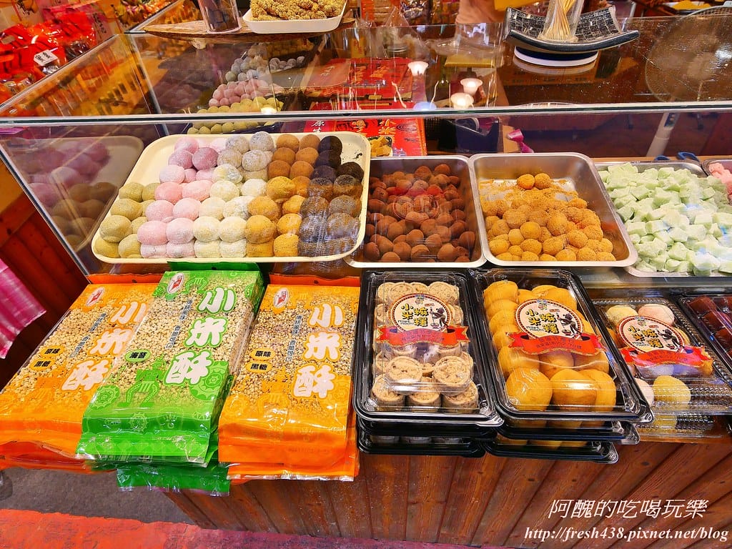 【新北美食】烏來景麗特產行,小米麻糬、新鮮果乾、香純小米酒、溫泉皮蛋,烏來老街一日遊,泡湯、賞景、吃美食,特產帶回家!(文末抽獎) - 第41張圖 31-1