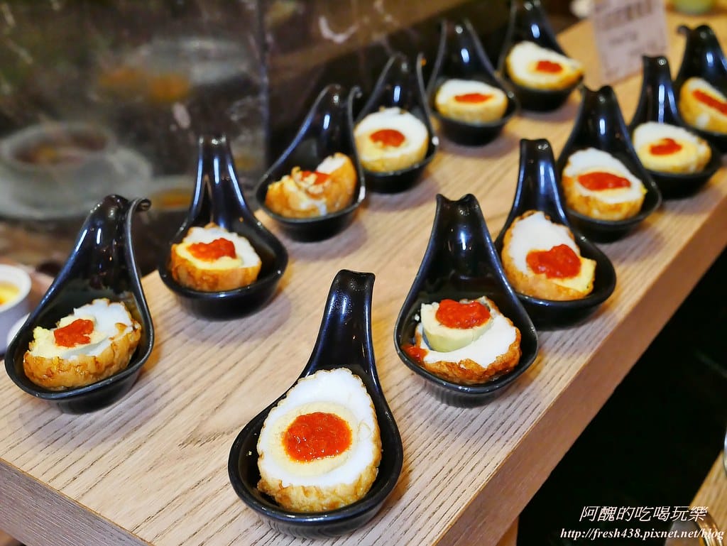 【新北美食】麗京棧酒店-彩京苑自助百匯,挪威鮭魚月,讓您大啖鮭魚,更有超大隻螯蝦,各式豐富百匯讓您吃飽又吃巧! - 第15張圖 9-3