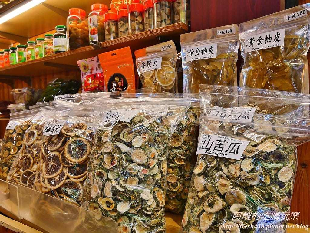【新北美食】烏來景麗特產行,小米麻糬、新鮮果乾、香純小米酒、溫泉皮蛋,烏來老街一日遊,泡湯、賞景、吃美食,特產帶回家!(文末抽獎) - 第52張圖 23-1