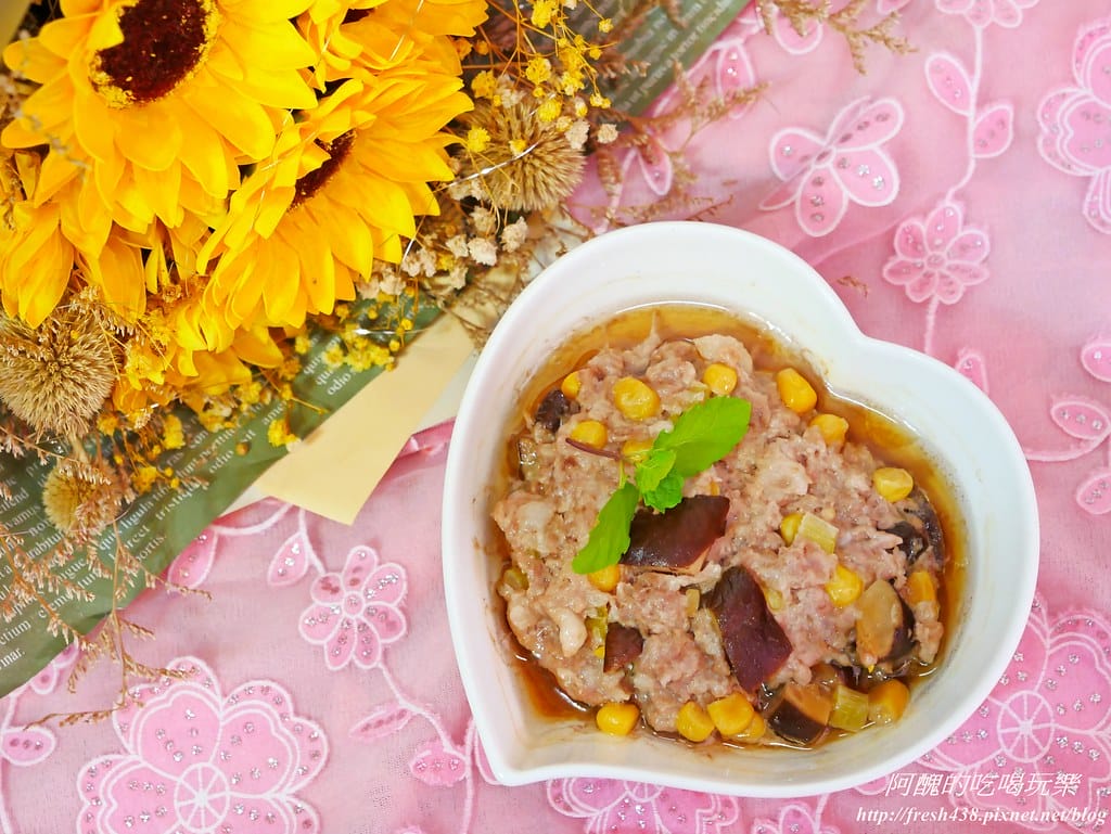 【電鍋食譜】香菇玉米蒸肉,零廚藝、超美味,新手也能輕鬆料理。 - 第9張圖 P1630500