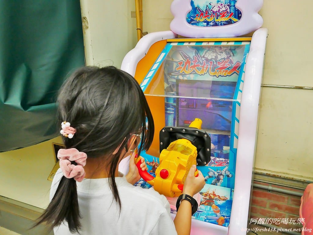 【新北景點】五股準園休閒農場,生態教學一級棒,夏日戲水、手製披薩、體驗釣蝦,四月與九月都有螢火蟲可觀賞! - 第125張圖 51-1