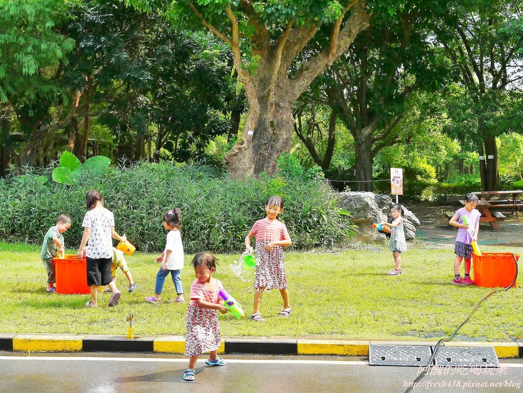【新北景點】五股準園休閒農場,生態教學一級棒,夏日戲水、手製披薩、體驗釣蝦,四月與九月都有螢火蟲可觀賞! - 第128張圖 54