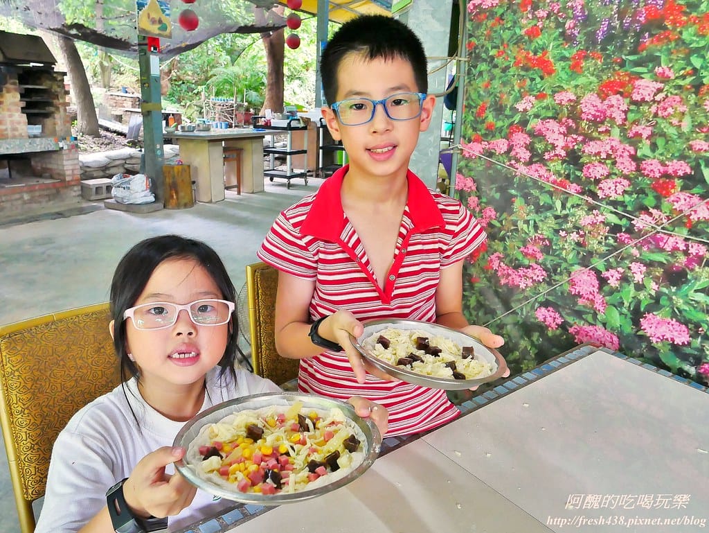 【新北景點】五股準園休閒農場,生態教學一級棒,夏日戲水、手製披薩、體驗釣蝦,四月與九月都有螢火蟲可觀賞! - 第80張圖 10-7