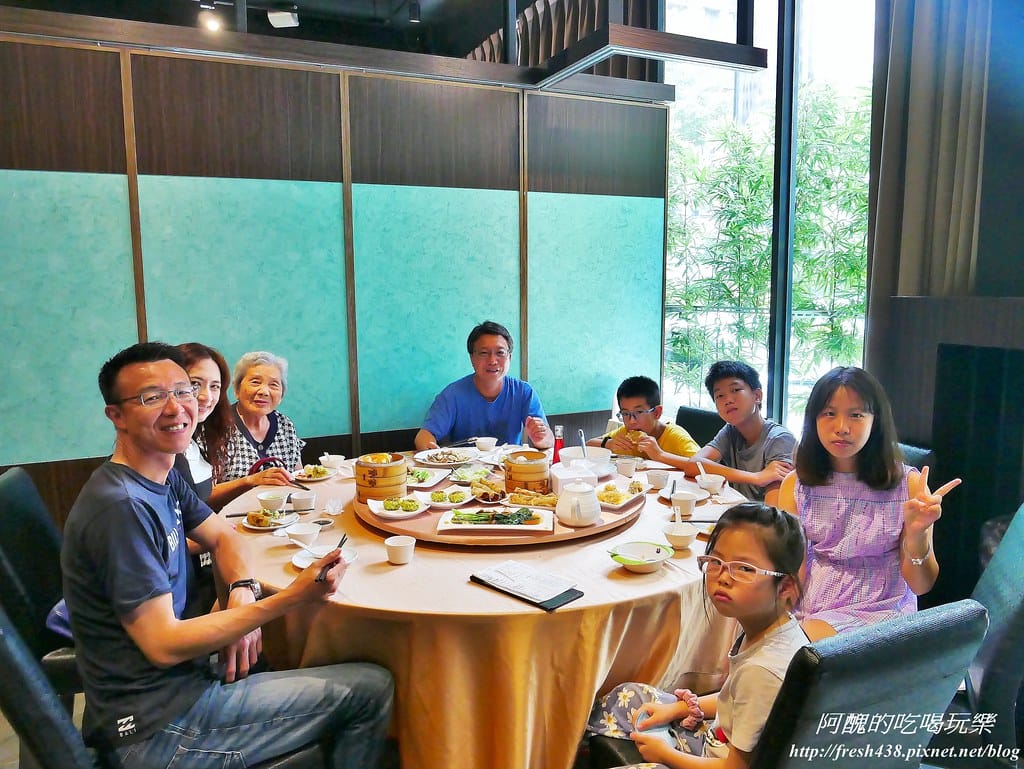 【桃園美食】星上星港式飲茶(桃園總店),平價消費、奢華美味,完整交通/最新菜單/必點料理/營業資訊大公開。 - 第43張圖 40