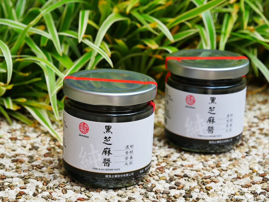 真老麻油,傳香一甲子,純小磨白麻油、純黑芝麻醬,翻轉您我的味蕾,守護眾人的健康。 - 第14張圖 P1630558