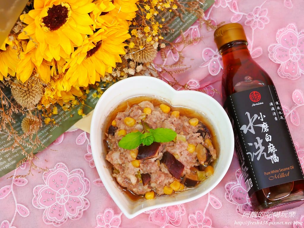 真老麻油,傳香一甲子,純小磨白麻油、純黑芝麻醬,翻轉您我的味蕾,守護眾人的健康。 - 第12張圖 P1630508