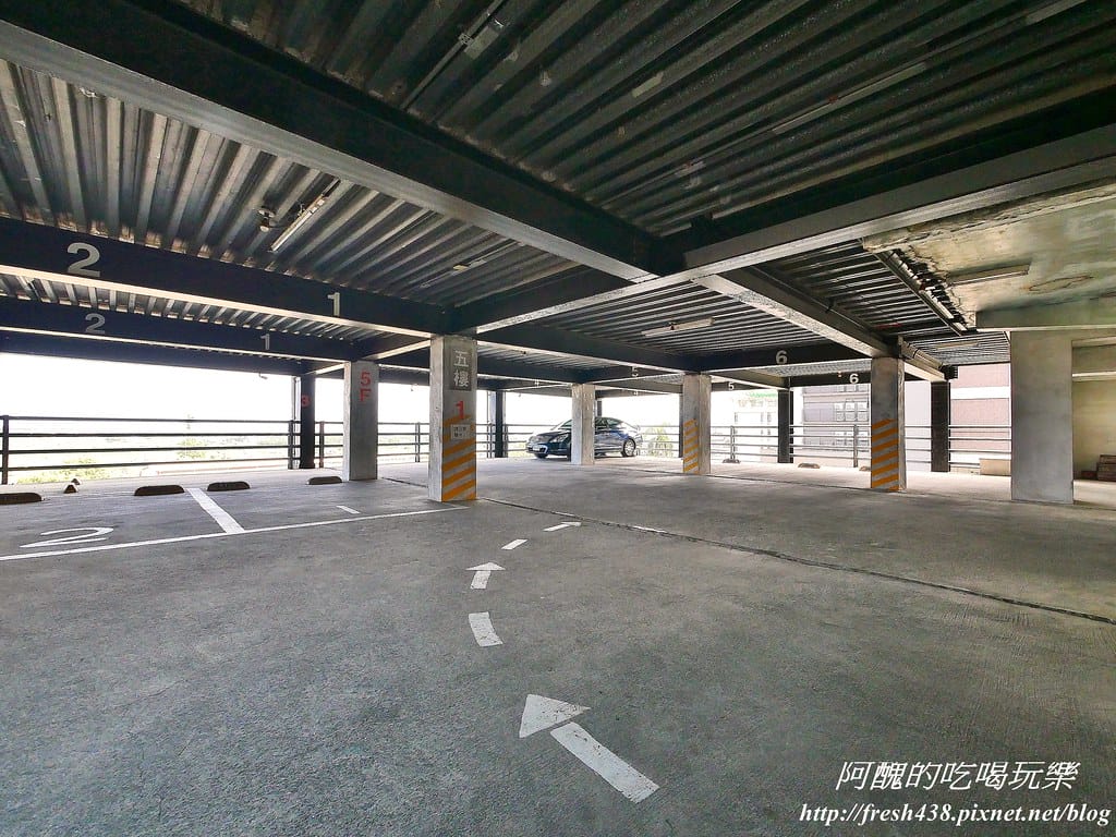 【宜蘭親子飯店】麗翔酒店連鎖(礁溪館),峇里島風溫泉戲水池,一年四季皆可玩水,還有超大遊戲室等您來體驗。 - 第5張圖 0-1