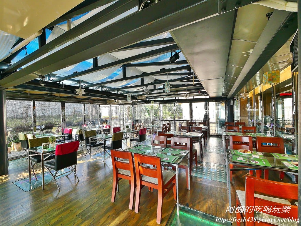 【宜蘭親子飯店】麗翔酒店連鎖(礁溪館),峇里島風溫泉戲水池,一年四季皆可玩水,還有超大遊戲室等您來體驗。 - 第81張圖 63