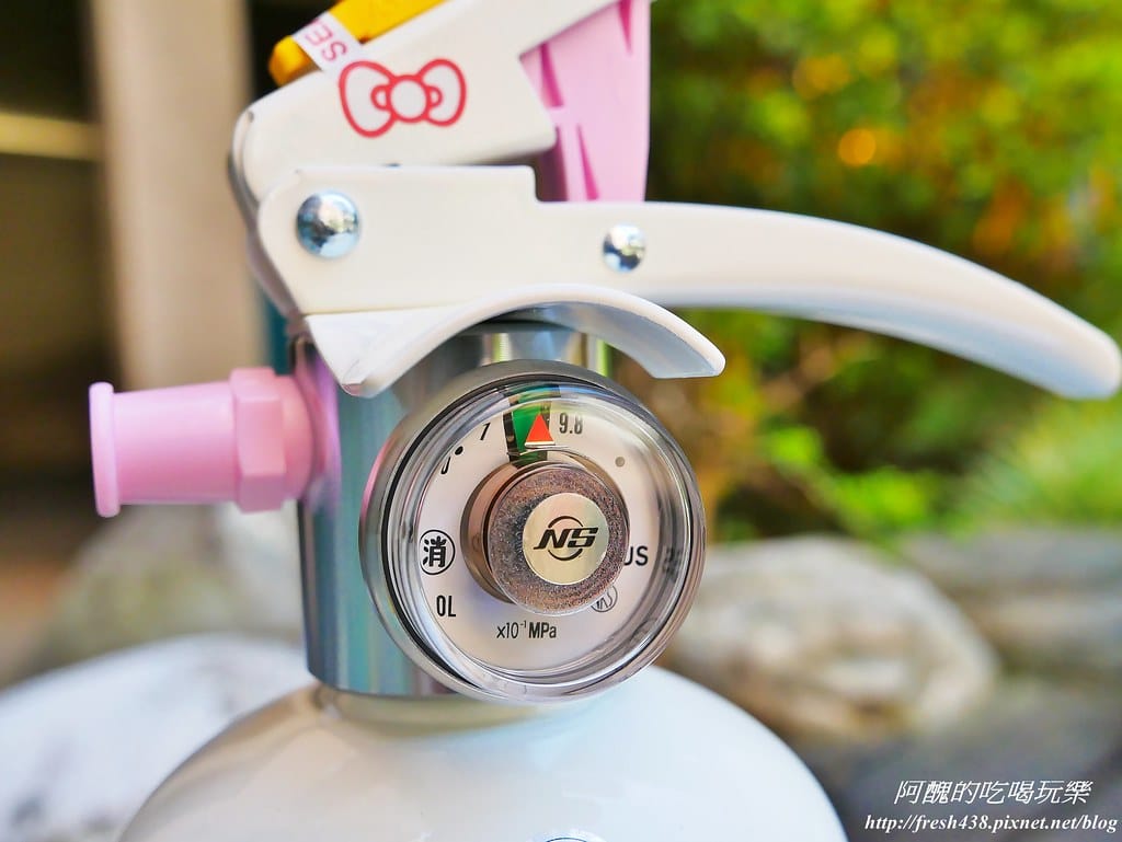 【居家安全】日本進口強化液滅火器,HELLO KITTY繽紛蝴蝶款。 - 第14張圖 4-2