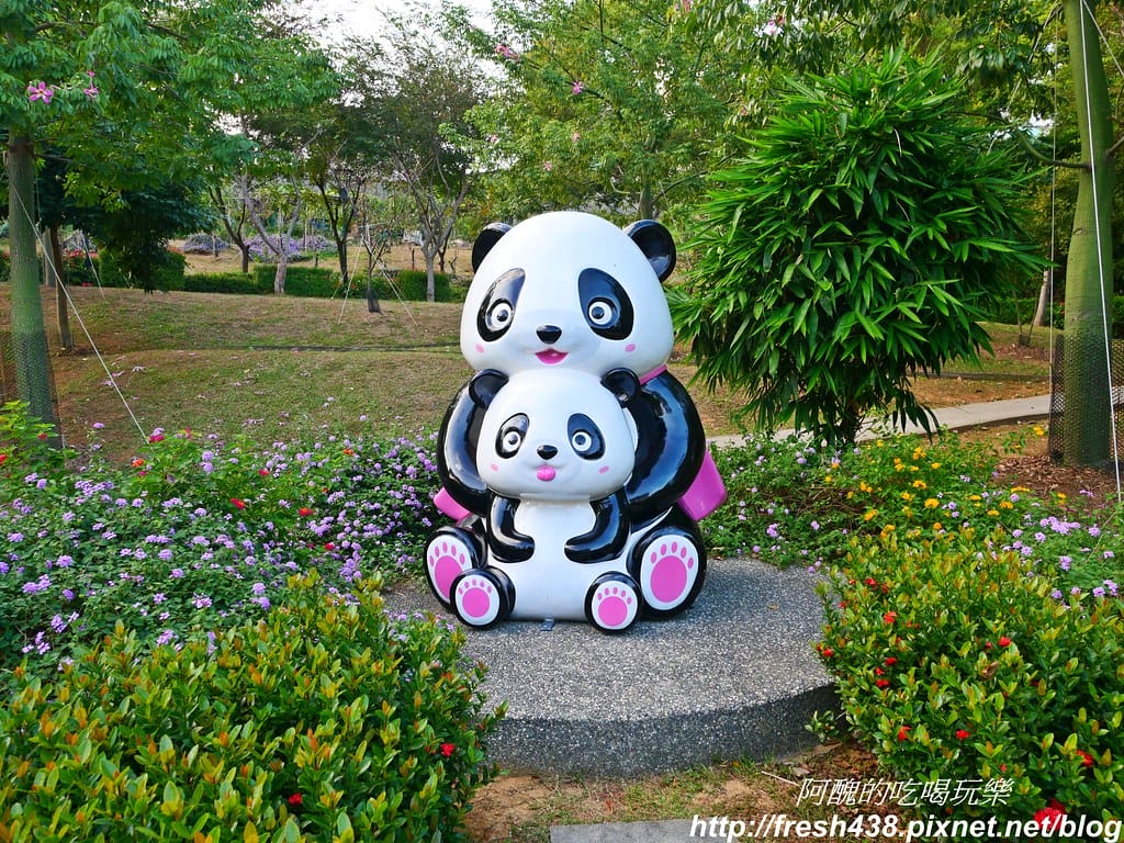 【新北免費景點】鶯歌永吉公園,特色遊戲場全新啟用,地址/停車場/設備內容/公廁位置全公開,孩子們的快樂天堂。 - 第69張圖 P1011977