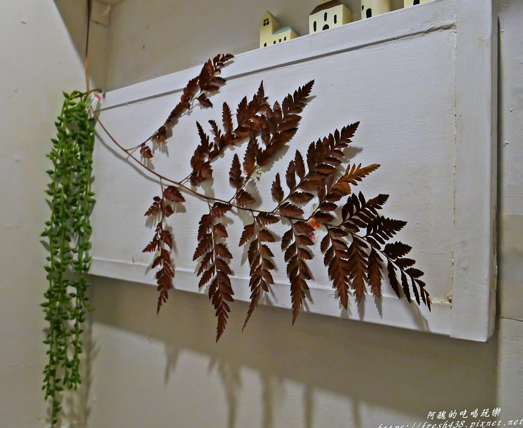 【基隆火車站美食】暖日咖啡(Warm day cafe),療癒系咖啡廳,必點麻糬鬆餅,奶類飲品的拉花讓人好驚豔! - 第19張圖 P1680077