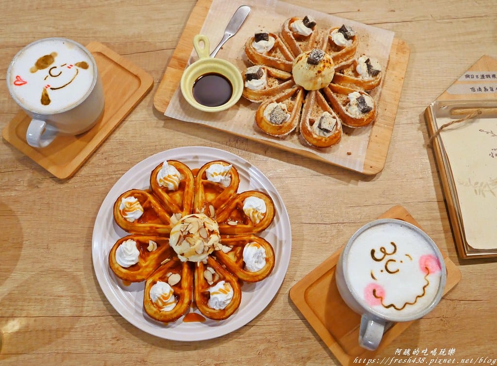 【基隆火車站美食】暖日咖啡(Warm day cafe),療癒系咖啡廳,必點麻糬鬆餅,奶類飲品的拉花讓人好驚豔! - 第45張圖 P1680094