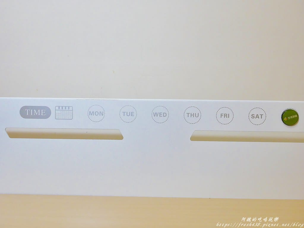 【傢俱推薦】生活誠品-兒童成長書桌椅,可升降、符合人體工學,讓您從幼兒用到成人,讀書寫字繪畫更得力。 - 第17張圖 15-6