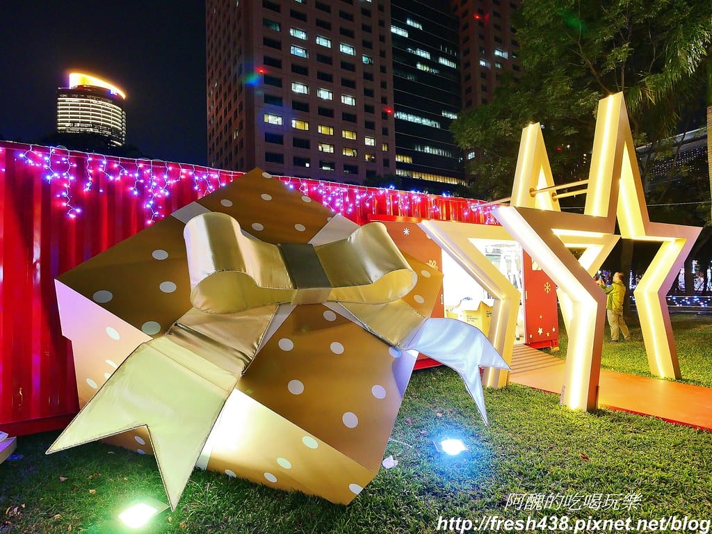 【新北市免費景點】2019新北市歡樂耶誕城,交通資訊、停車地點、活動地圖、主燈介紹,玩樂全攻略! - 第35張圖 41-11