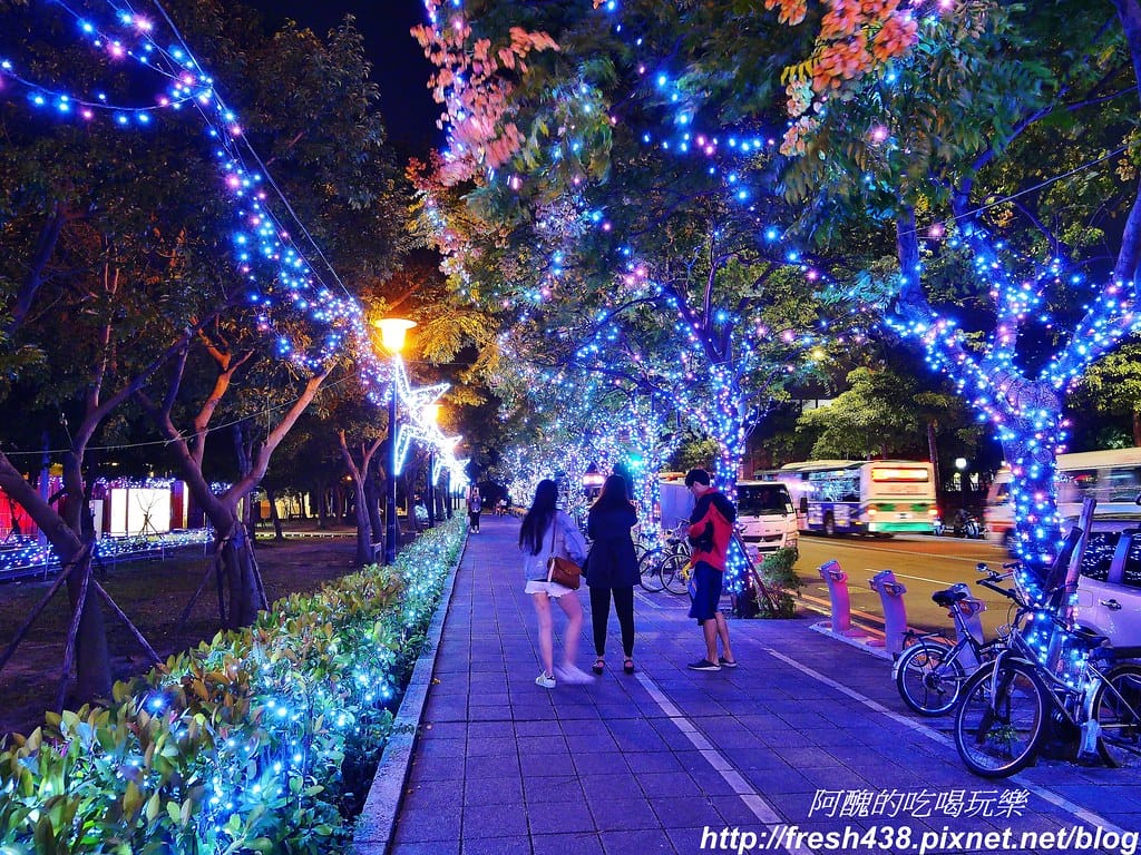 【新北市免費景點】2019新北市歡樂耶誕城,交通資訊、停車地點、活動地圖、主燈介紹,玩樂全攻略! - 第60張圖 15-2