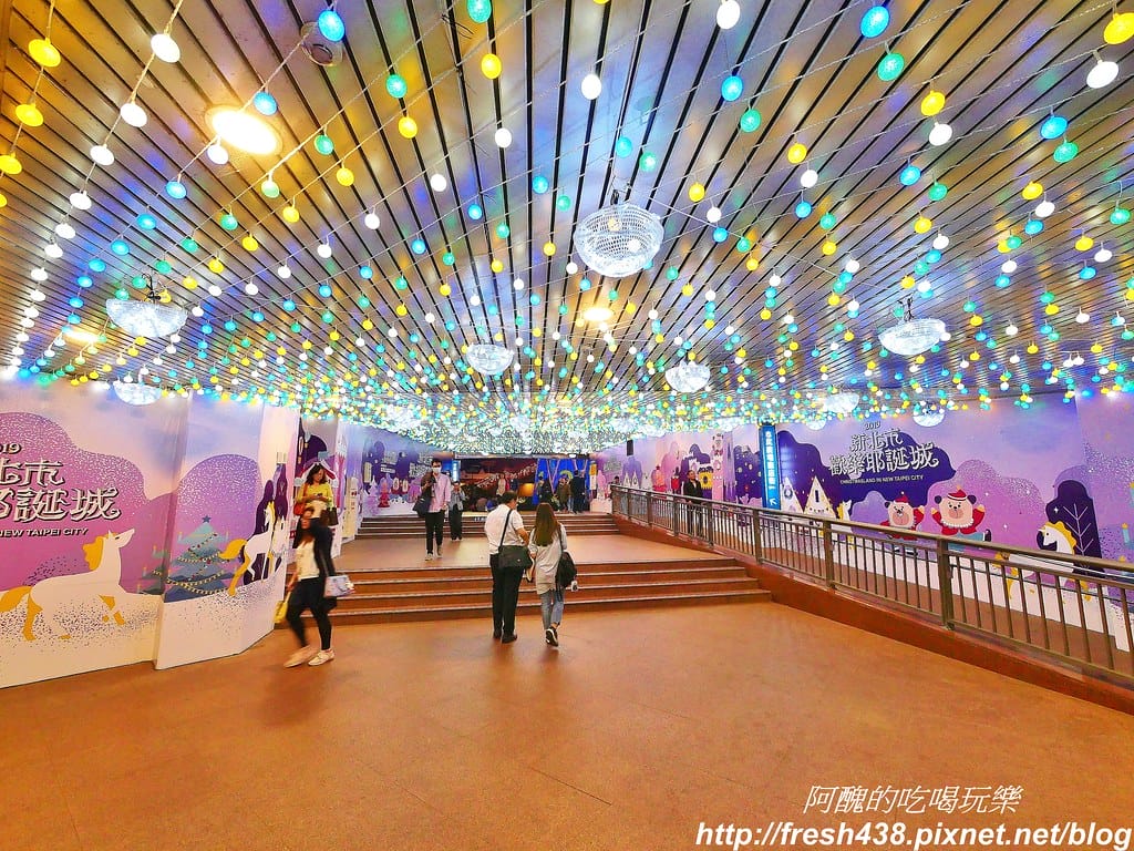 【新北市免費景點】2019新北市歡樂耶誕城,交通資訊、停車地點、活動地圖、主燈介紹,玩樂全攻略! - 第8張圖 00-2