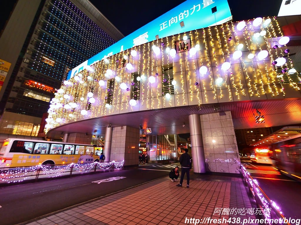 【新北市免費景點】2019新北市歡樂耶誕城,交通資訊、停車地點、活動地圖、主燈介紹,玩樂全攻略! - 第51張圖 19-5