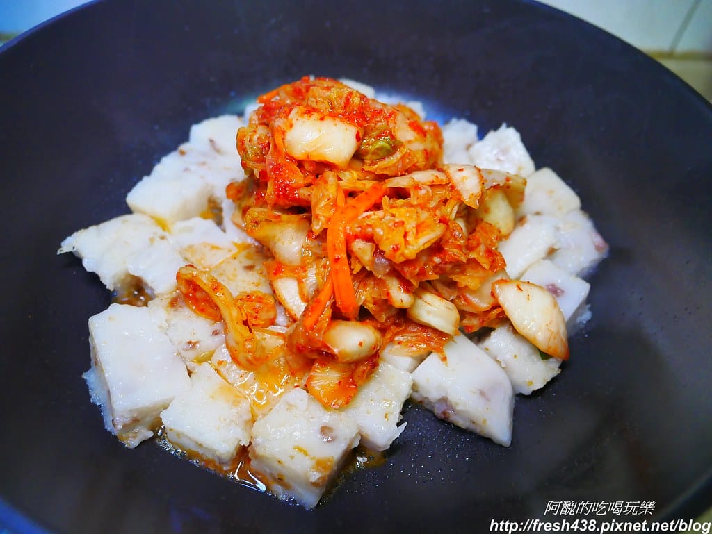 韓式辣炒蘿蔔糕,只需兩樣食材,保證成功率百分百! - 第7張圖 P1700308