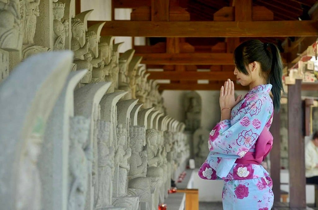 【花蓮景點】慶修院,三級國家古蹟,古色古香的日本佛寺與庭園造景,300元可穿浴衣,地址/停車場/門票/浴衣體驗資訊全公開,一旁還有超美味的慶修院馬告香腸。 - 第32張圖 78474104_1442961049212159_4179369827481157632_n