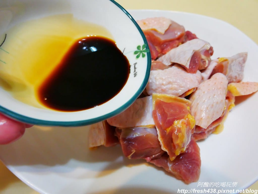 【預防感冒食譜】番茄雞肉風味飯,懶人健康料理,保證好吃人人會! - 第5張圖 P1700705