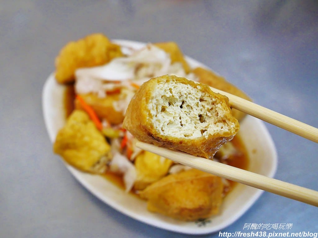 【台北美食】顏記蚵仔麵線,經營40年的老店,位於高速公路橋下隱藏版小吃,銅板美食錯過太可惜! - 第19張圖 8-3