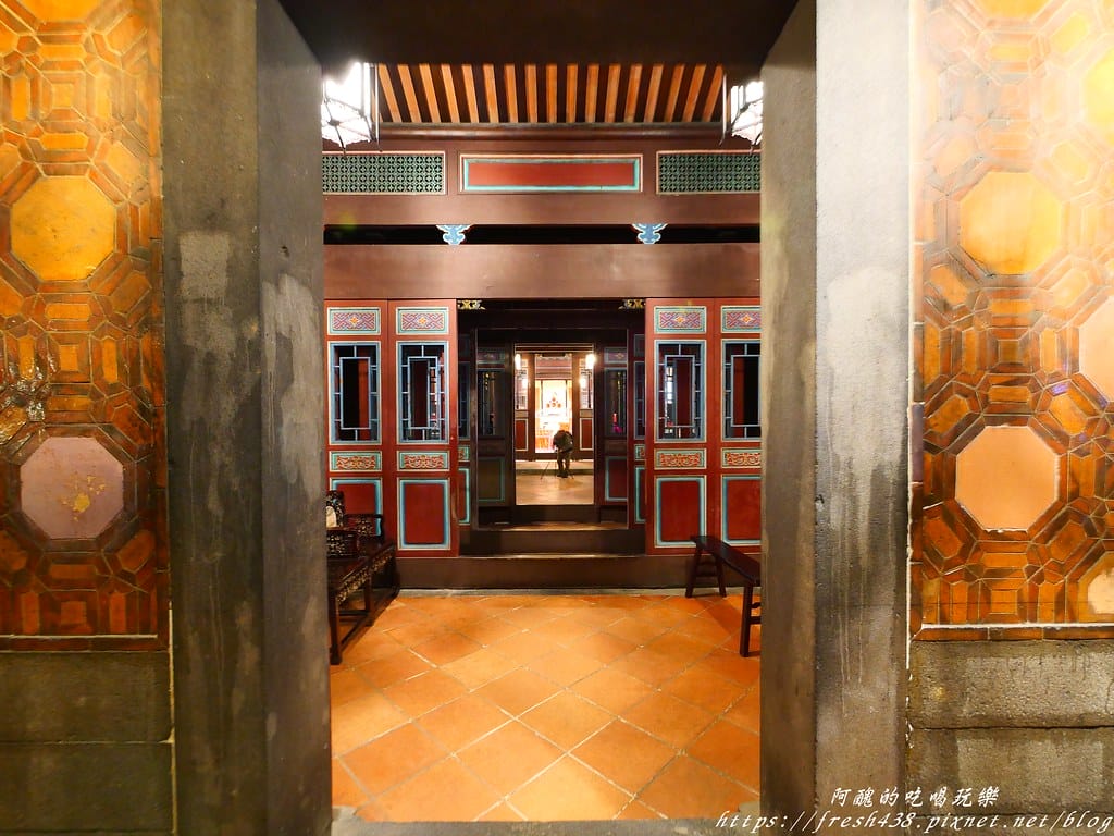 【板橋景點】林家花園「蝶舞光綴」夜間光雕秀,2019/12/12~2020/2/15浪漫登場,新北市民免費入園。 - 第26張圖 P1013791