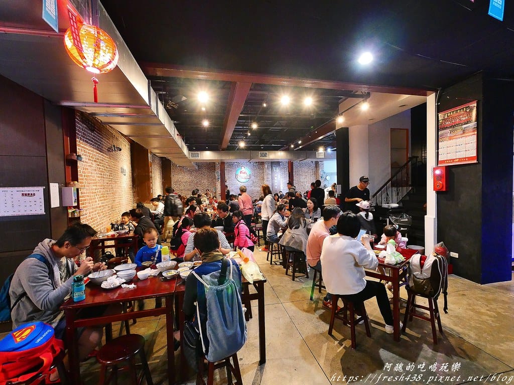 【鶯歌美食】厚道飲食店(鶯歌旗艦店),鶯歌老街上的超人氣餐飲店,銷魂的古早味排骨飯與雞腿飯。 - 第6張圖 5