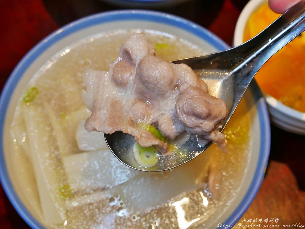 【鶯歌美食】厚道飲食店(鶯歌旗艦店),鶯歌老街上的超人氣餐飲店,銷魂的古早味排骨飯與雞腿飯。 - 第15張圖 12-1