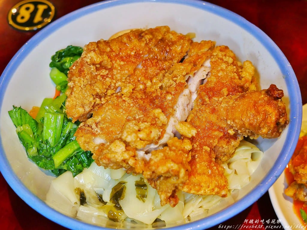 【鶯歌美食】厚道飲食店(鶯歌旗艦店),鶯歌老街上的超人氣餐飲店,銷魂的古早味排骨飯與雞腿飯。 - 第21張圖 17