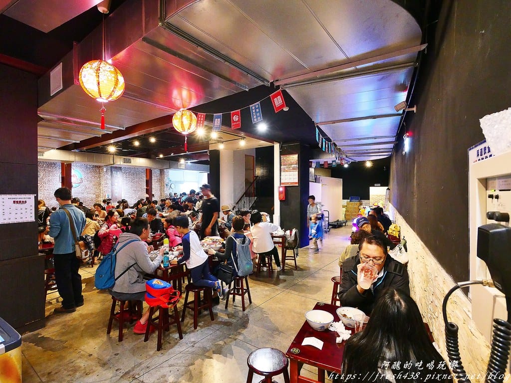 【鶯歌美食】厚道飲食店(鶯歌旗艦店),鶯歌老街上的超人氣餐飲店,銷魂的古早味排骨飯與雞腿飯。 - 第5張圖 4