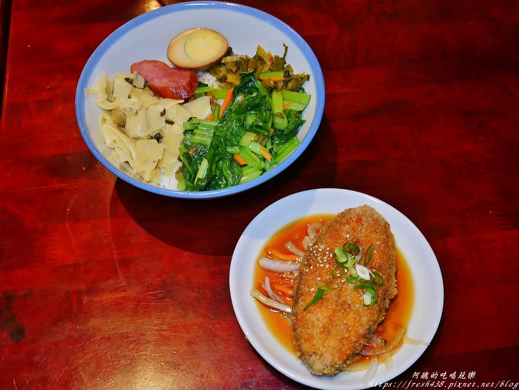 【鶯歌美食】厚道飲食店(鶯歌旗艦店),鶯歌老街上的超人氣餐飲店,銷魂的古早味排骨飯與雞腿飯。 - 第25張圖 19