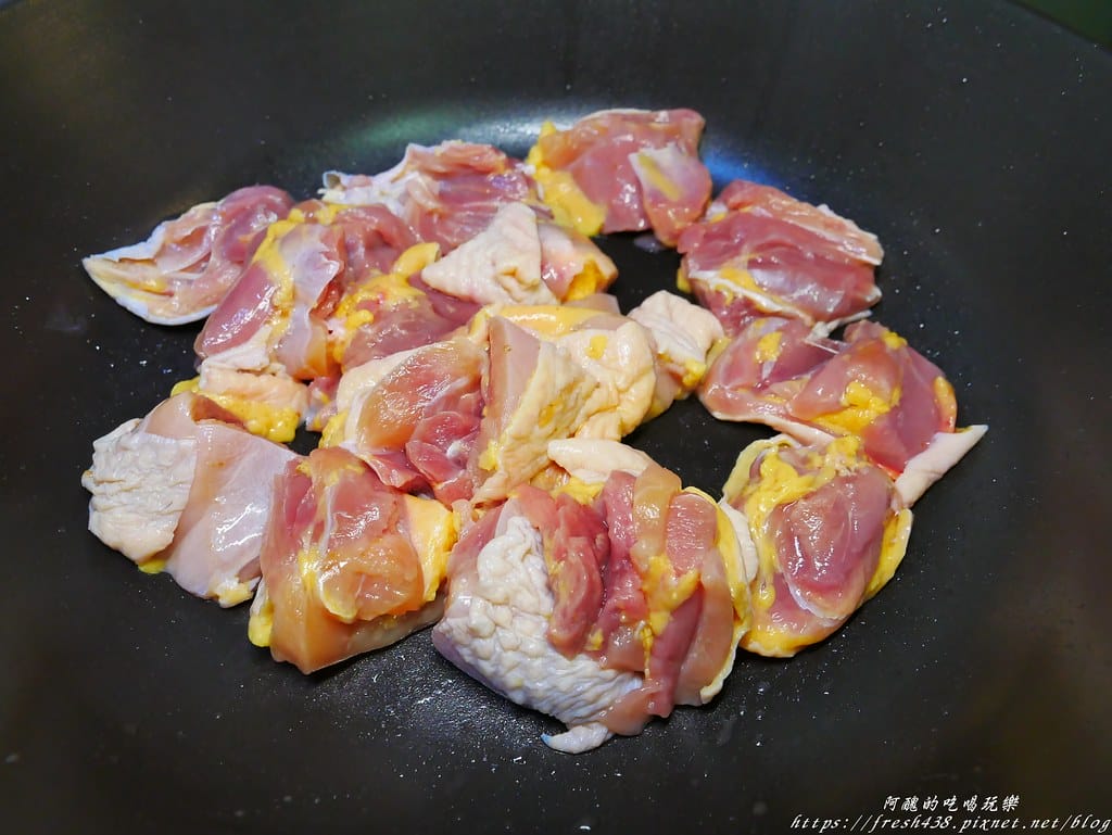 【減醣食譜】番茄燒雞,超級開胃的雞肉料理,拍胸脯掛保證,全家一定讚美啦! - 第3張圖 P1710514