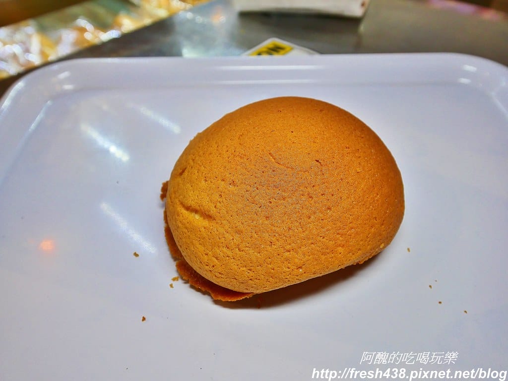 【馬來西亞旅遊】吉隆坡雙子星塔、馬來西亞換匯、SURIA KLCC必吃銅板美食推薦:Rotiboy咖啡麵包、紅豆湯、Auntie Anne’s蝴蝶麵包。 - 第28張圖 13