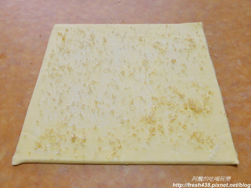 【氣炸鍋食譜】蝴蝶酥,愛心造型超可愛,零失敗點心,情人節表達愛意最佳餅乾代表。 - 第3張圖 P1720050