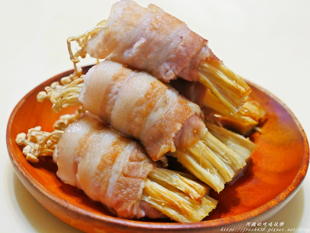 【氣炸鍋食譜】氣炸金針菇肉捲,減醣料理好簡單,低溫烘烤,10分鐘上桌。 - 第9張圖 P1730730