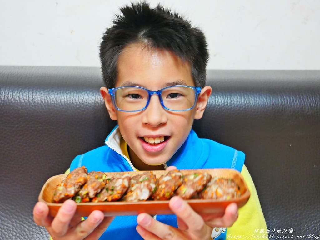 【氣炸鍋食譜】氣炸漢堡排,自己做漢堡肉,蔬食豐富,好吃又營養。 - 第10張圖 P1740055