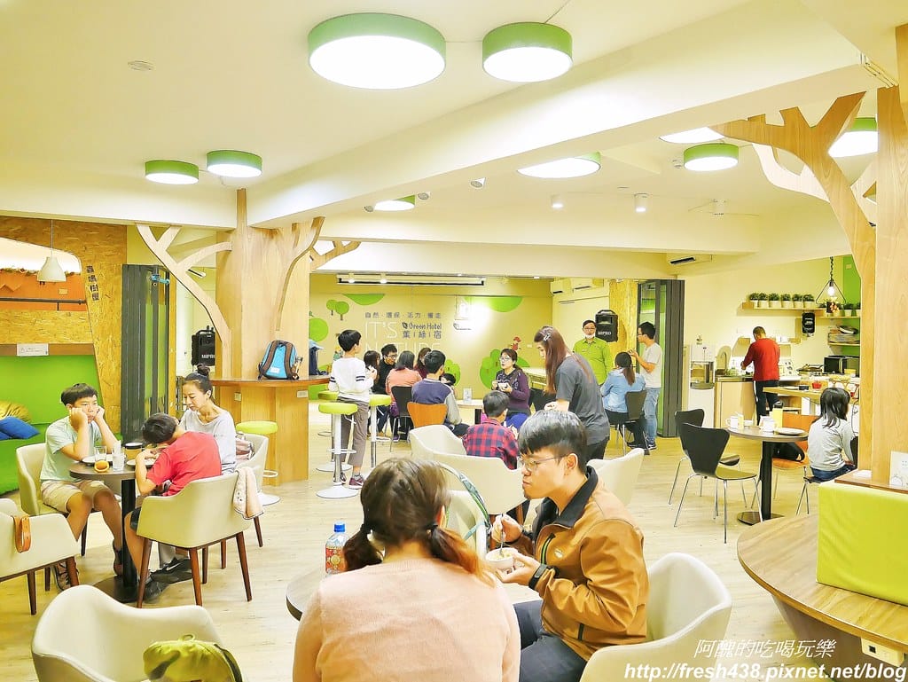 【台中住宿推薦】葉綠宿旅館,環保親子旅店,讓您大口深呼吸,距離逢甲夜市步行只要3分鐘。 - 第81張圖 26-2