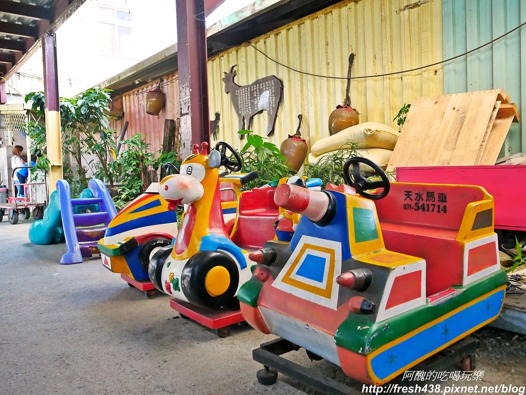 【宜蘭農場】可達休閒羊場,免門票,體驗活動最低20元,餵大羊吃草、餵小羊喝奶、體驗擠羊奶、彩繪陶瓷娃娃,宜蘭親子一日遊首選。 - 第53張圖 P1690677