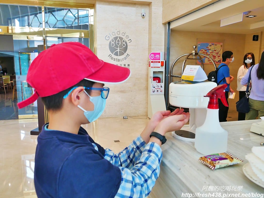 【台中親子飯店推薦】台中港酒店,海洋親子房型超夢幻,遊戲室、三溫暖與健身房齊備,親子住宿絕佳選擇。 - 第13張圖 5-2
