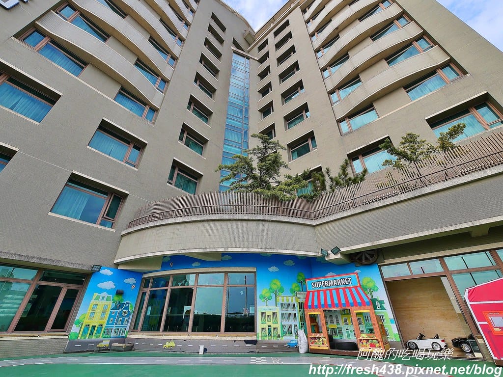 【台中親子飯店推薦】台中港酒店,海洋親子房型超夢幻,遊戲室、三溫暖與健身房齊備,親子住宿絕佳選擇。 - 第114張圖 62