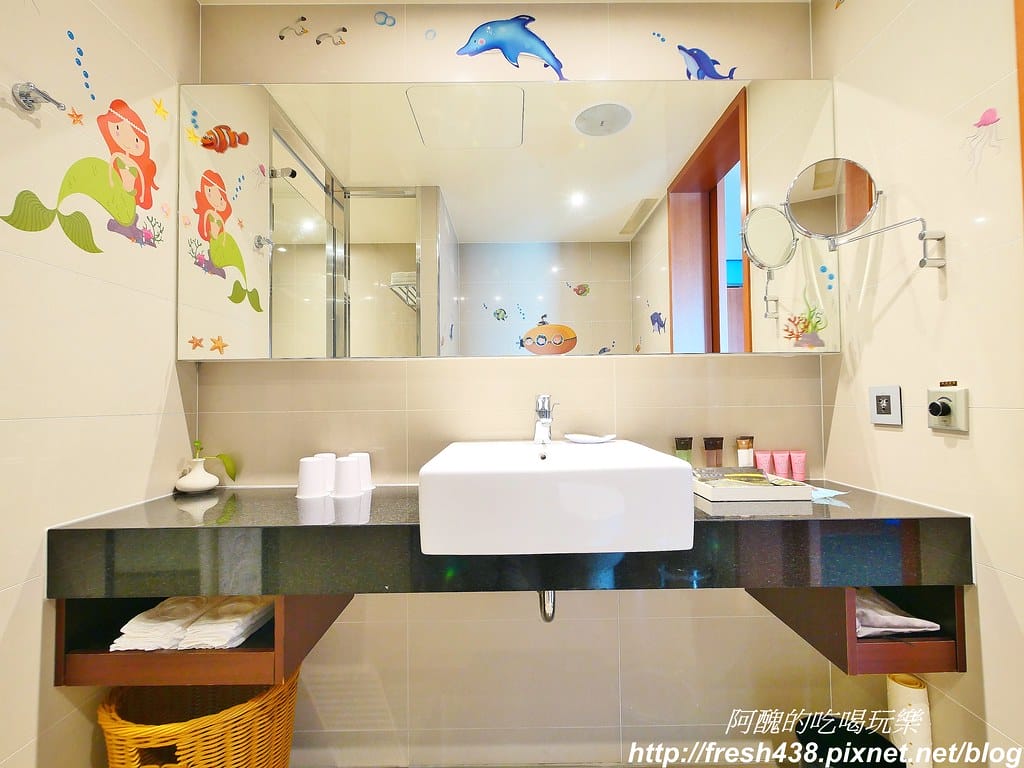 【台中親子飯店推薦】台中港酒店,海洋親子房型超夢幻,遊戲室、三溫暖與健身房齊備,親子住宿絕佳選擇。 - 第48張圖 39-1