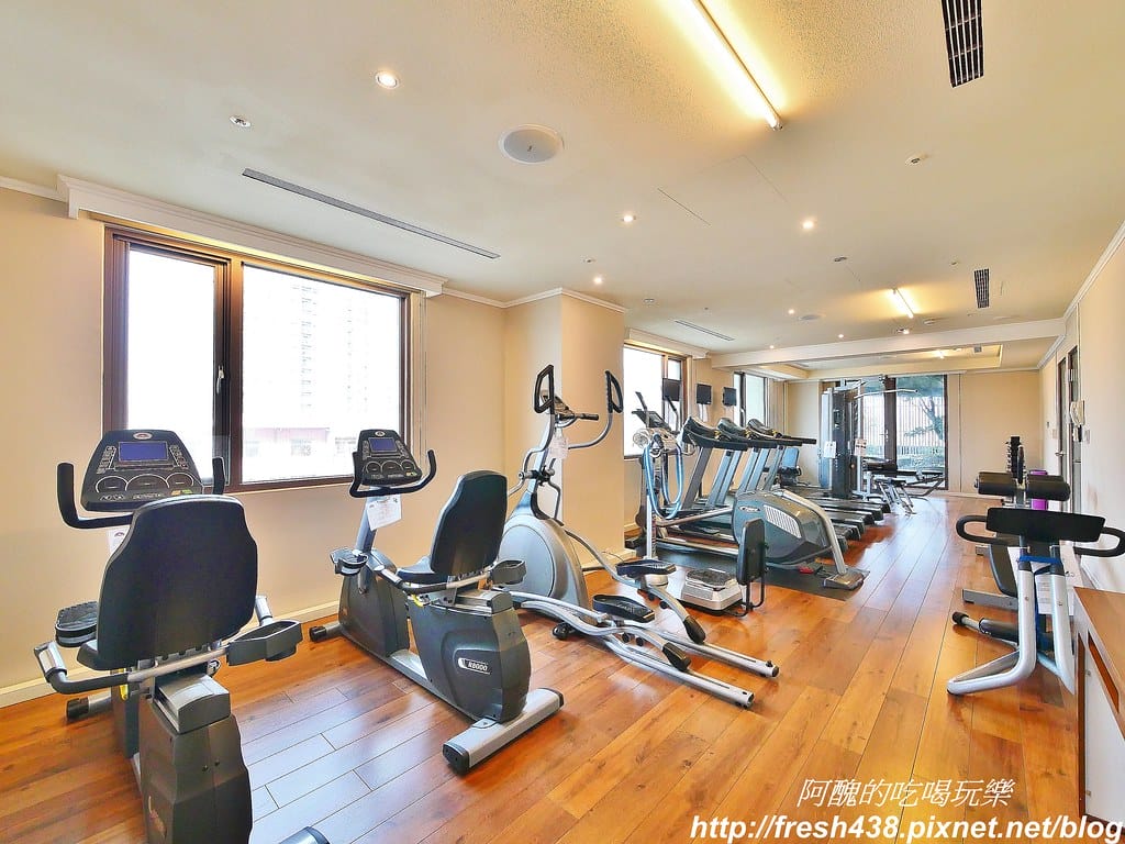 【台中親子飯店推薦】台中港酒店,海洋親子房型超夢幻,遊戲室、三溫暖與健身房齊備,親子住宿絕佳選擇。 - 第97張圖 49