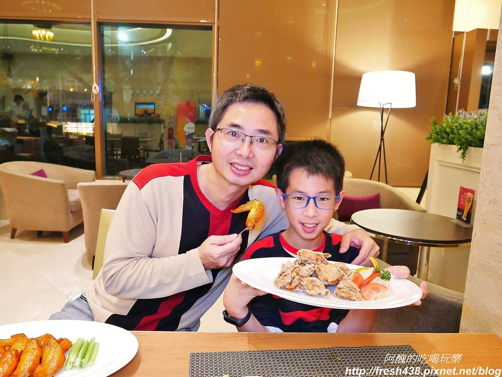 【台中美食】台中港酒店-Pier88,提供商業午晚餐與輕食料理,氣氛佳、餐點優。 - 第23張圖 26
