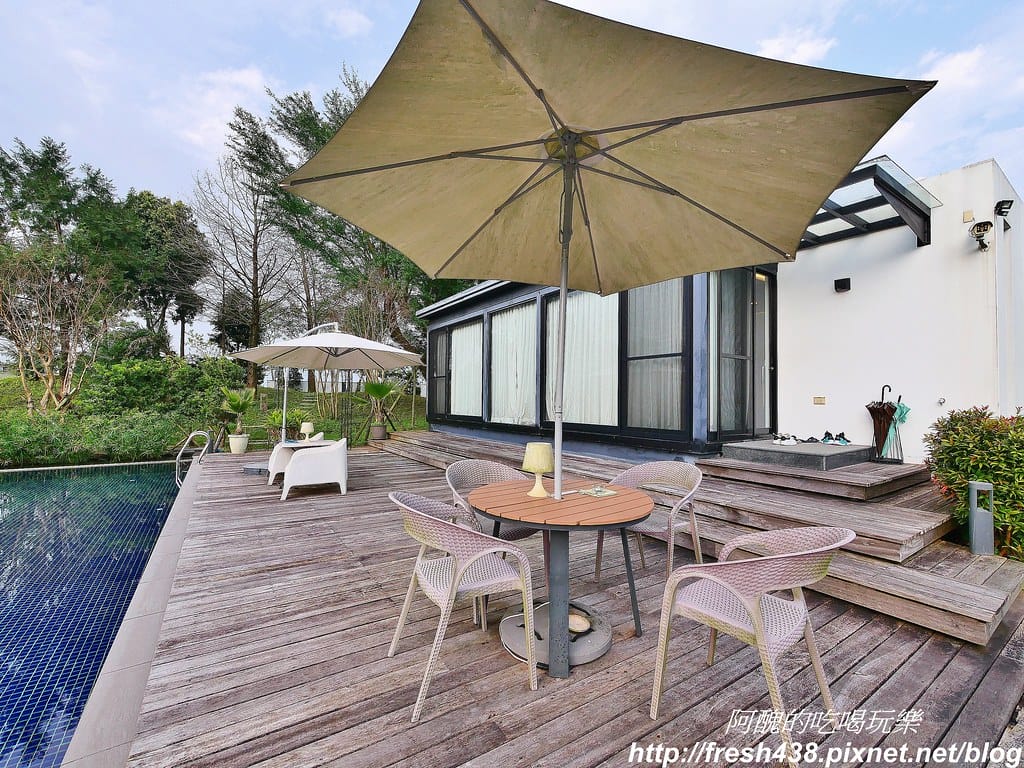 【宜蘭民宿】悠悅光Aura Villa(新悅館),網美必訪、求婚必成,游泳池、烤肉區、卡拉OK,設備一應俱全。 - 第32張圖 54