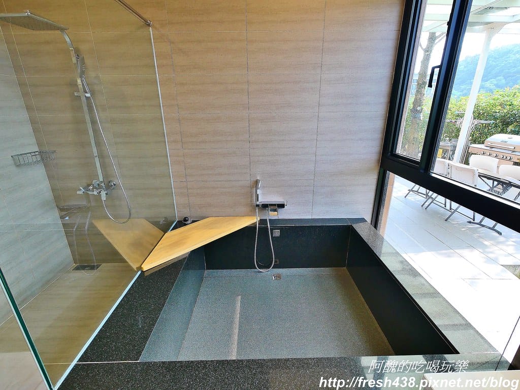 【宜蘭民宿】悠悅光Aura Villa(新悅館),網美必訪、求婚必成,游泳池、烤肉區、卡拉OK,設備一應俱全。 - 第73張圖 17-2